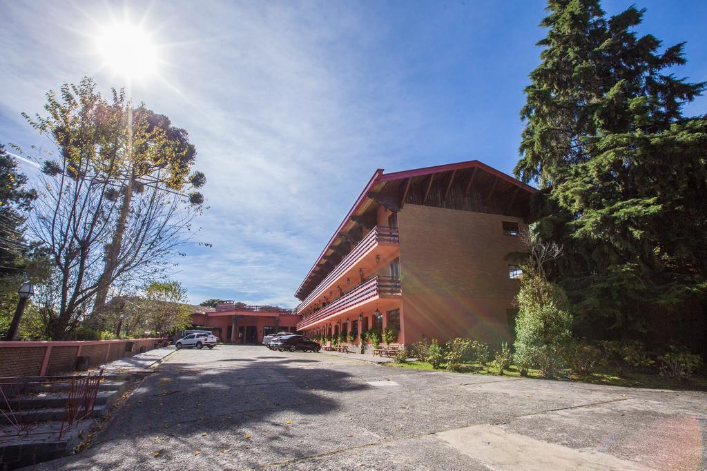 Hotel Recanto Sao Cristovao - Proximo Ao Parque Tarundu Campos do Jordão Екстериор снимка