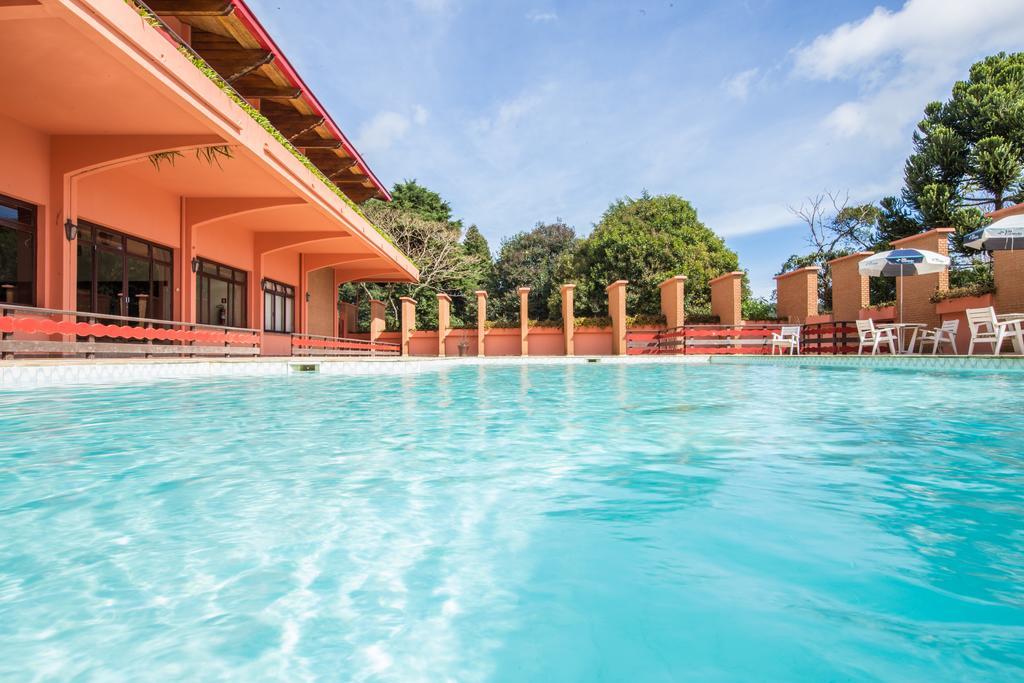 Hotel Recanto Sao Cristovao - Proximo Ao Parque Tarundu Campos do Jordão Екстериор снимка