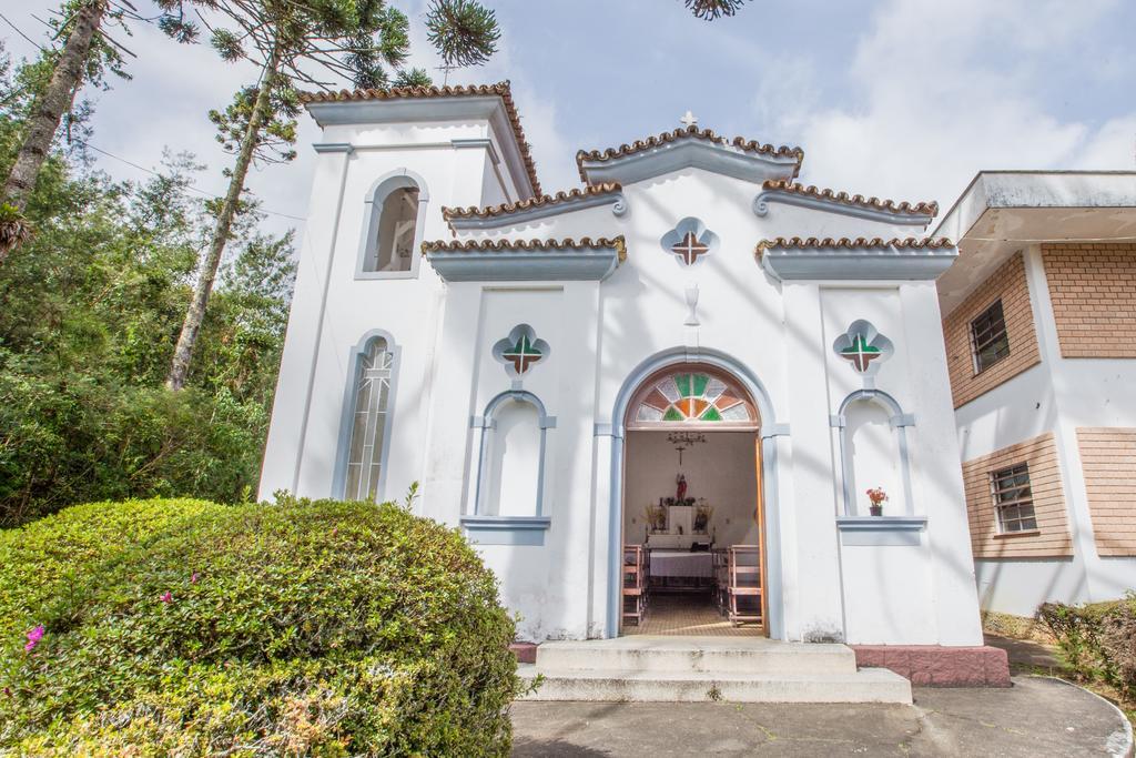 Hotel Recanto Sao Cristovao - Proximo Ao Parque Tarundu Campos do Jordão Екстериор снимка