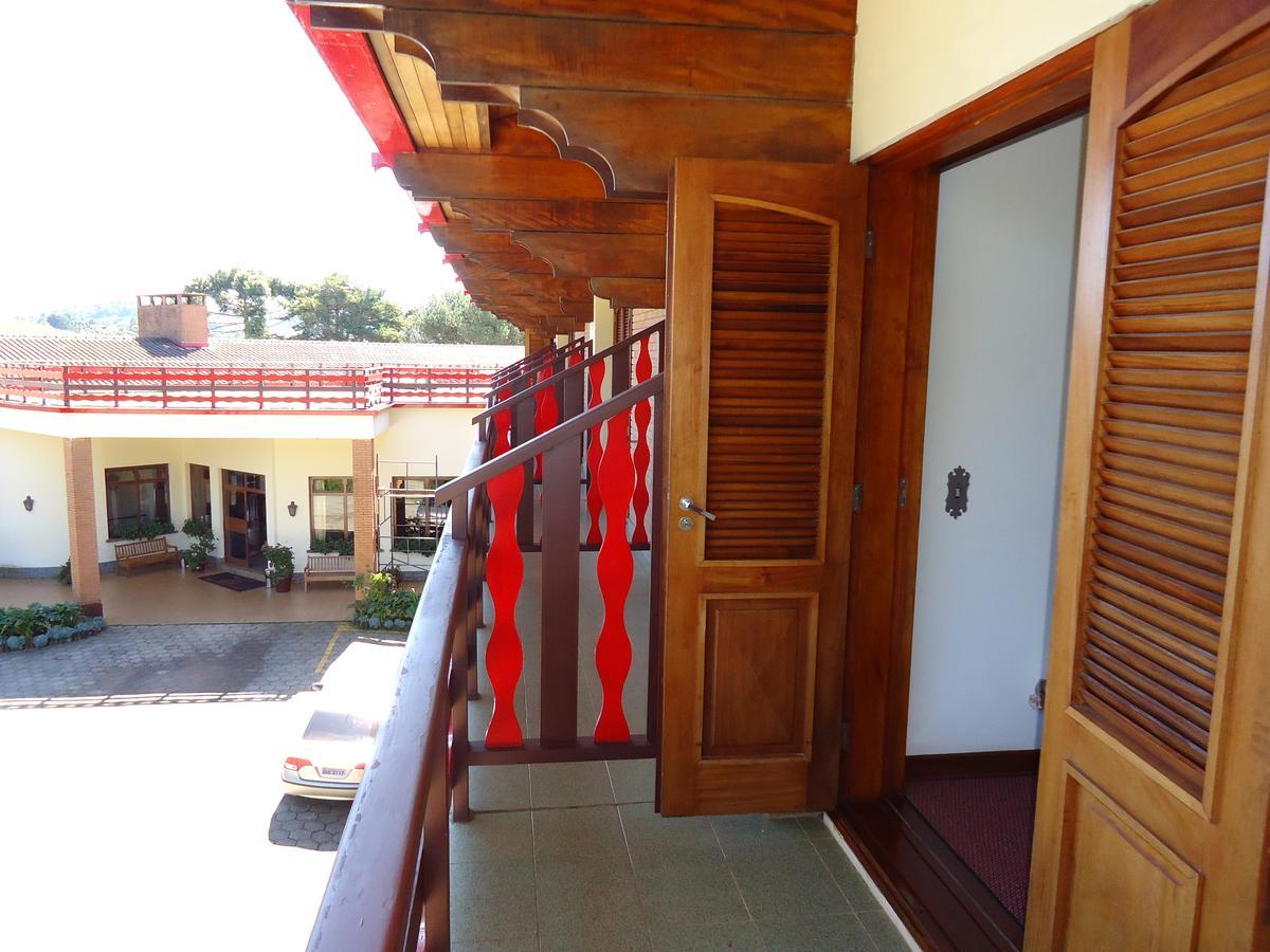 Hotel Recanto Sao Cristovao - Proximo Ao Parque Tarundu Campos do Jordão Екстериор снимка