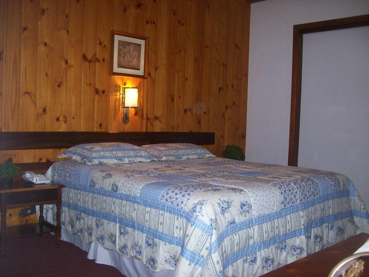 Hotel Recanto Sao Cristovao - Proximo Ao Parque Tarundu Campos do Jordão Екстериор снимка